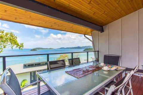 Shorelines Apartments On Hamilton Island By HIHA - Hotel Accommodation 1