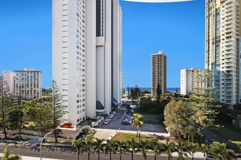 Sovereign On The Gold Coast - Hotel Accommodation 17