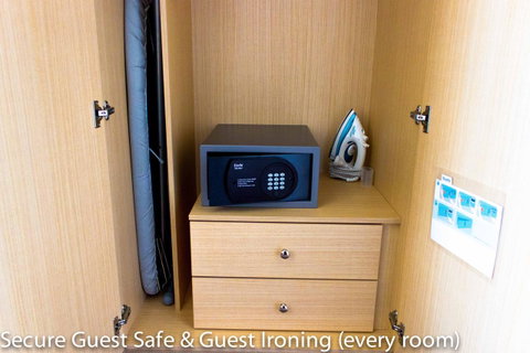 Airport Ascot Motel - Hotel Accommodation 35