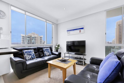 Pacific Views Resort - Hotel Accommodation 18