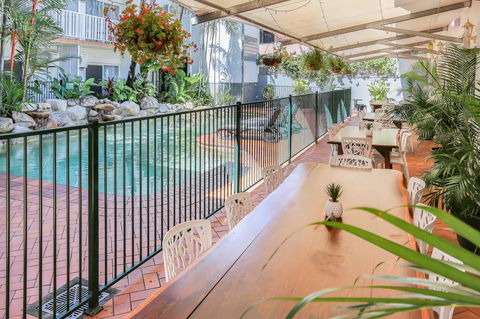 Coral Tree Inn - Hotel Accommodation 4