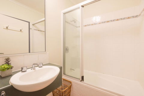 Coral Tree Inn - Hotel Accommodation 41