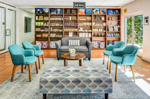 Coral Tree Inn - Hotel Accommodation 7