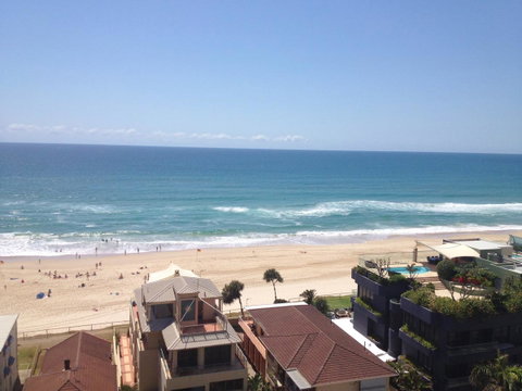 Norfolk Luxury Beachfront Apartments - Hotel Accommodation 3