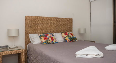 Norfolk Luxury Beachfront Apartments - Hotel Accommodation 33
