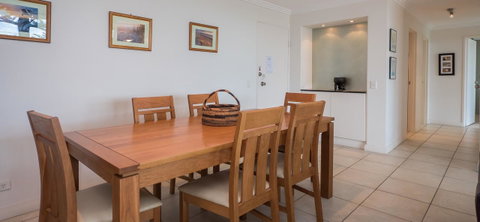 Norfolk Luxury Beachfront Apartments - Hotel Accommodation 37
