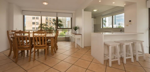 Norfolk Luxury Beachfront Apartments - Hotel Accommodation 25