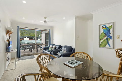 Location! 2BR Town View Unit In Centre Of Airlie. - Hotel Accommodation 16