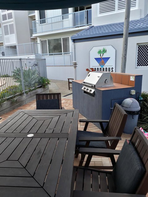 Pandanus Coolum Beach - Hotel Accommodation 1