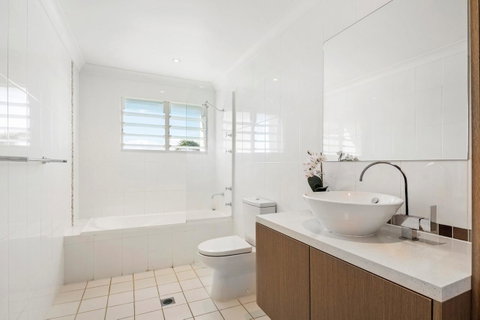 Nautilus On The Hill - Airlie Beach - Hotel Accommodation 24