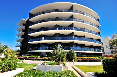 Ambience On Burleigh Beach - Hotel Accommodation 32