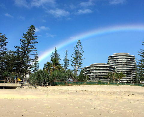 Ambience On Burleigh Beach - Hotel Accommodation 4