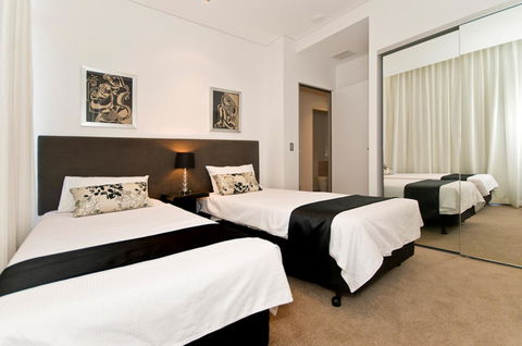 Ambience On Burleigh Beach - Hotel Accommodation 27