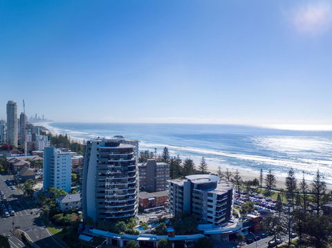 Ambience On Burleigh Beach - Hotel Accommodation 5