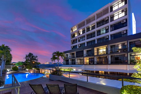 Sunshine Tower Hotel - Hotel Accommodation 3