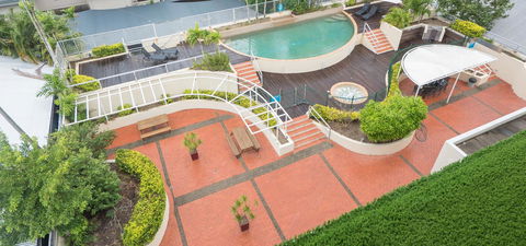 Sunshine Tower Hotel - Hotel Accommodation 22
