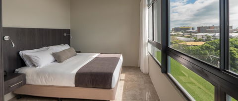 Sunshine Tower Hotel - Hotel Accommodation 19