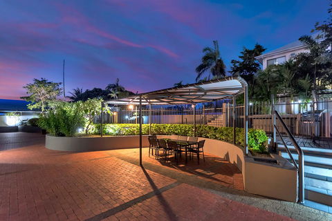 Sunshine Tower Hotel - Hotel Accommodation 15