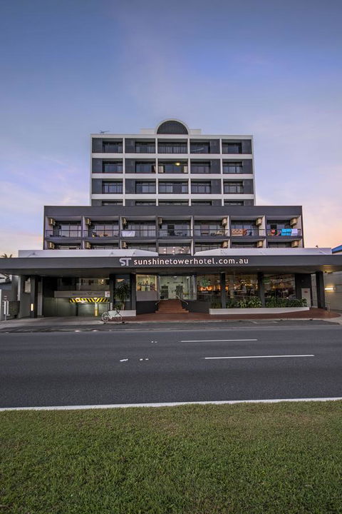 Sunshine Tower Hotel - Hotel Accommodation 11