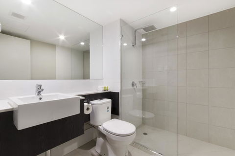 Sunshine Tower Hotel - Hotel Accommodation 16