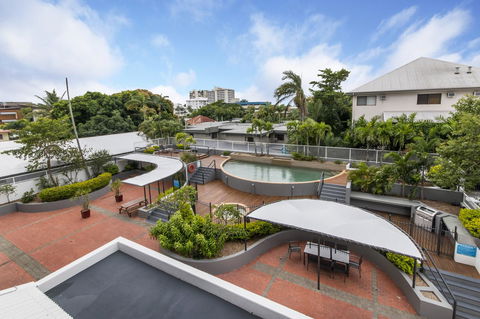 Sunshine Tower Hotel - Hotel Accommodation 17