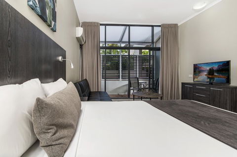 Sunshine Tower Hotel - Hotel Accommodation 18