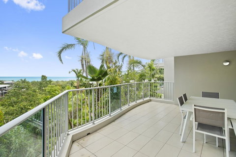 Azure Sea Whitsunday Resort - Hotel Accommodation 33
