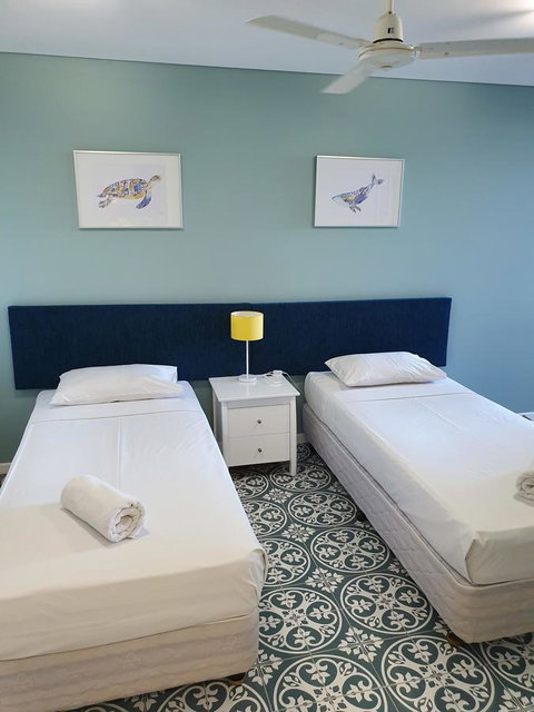 Azure Sea Whitsunday Resort - Hotel Accommodation 1