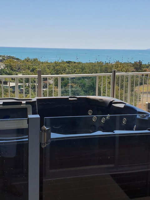 Azure Sea Whitsunday Resort - Hotel Accommodation 20