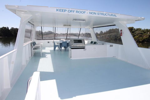 Coomera Houseboats - Hotel Accommodation 13