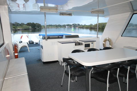 Coomera Houseboats - Hotel Accommodation 26