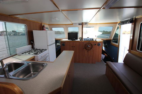 Coomera Houseboats - Hotel Accommodation 1