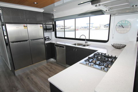 Coomera Houseboats - Hotel Accommodation 37