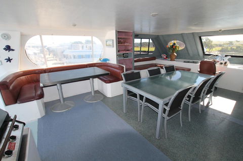 Coomera Houseboats - Hotel Accommodation 19