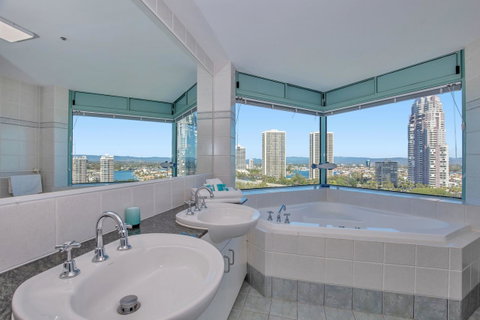 The Waterford On Main Beach - Hotel Accommodation 25