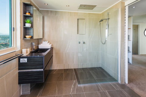 The Waterford On Main Beach - Hotel Accommodation 3