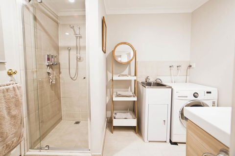 Shasta Place - Hotel Accommodation 20