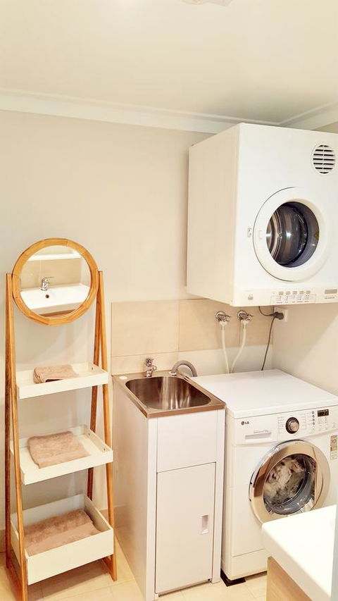 Shasta Place - Hotel Accommodation 19