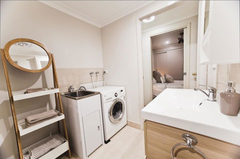 Shasta Place - Hotel Accommodation 18