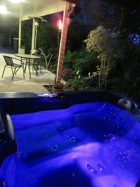 Shasta Place - Hotel Accommodation 7