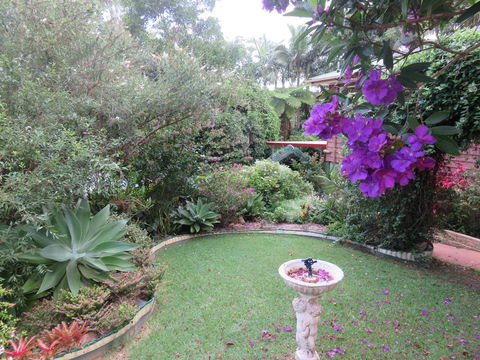 Shasta Place - Hotel Accommodation 4