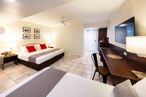 Hides Hotel - Hotel Accommodation 7