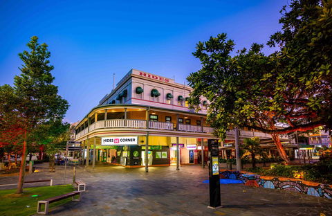 Hides Hotel - Hotel Accommodation 23