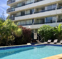Hi Ho Beach Front Apartments on Broadbeach - Hotel Accommodation