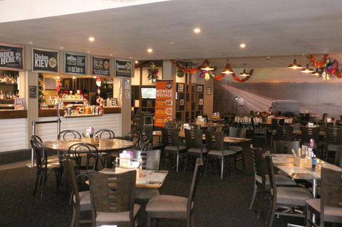 Brighton Hotel - Hotel Accommodation 24