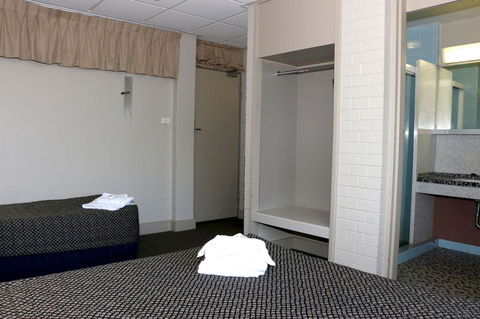 Brighton Hotel - Hotel Accommodation 7