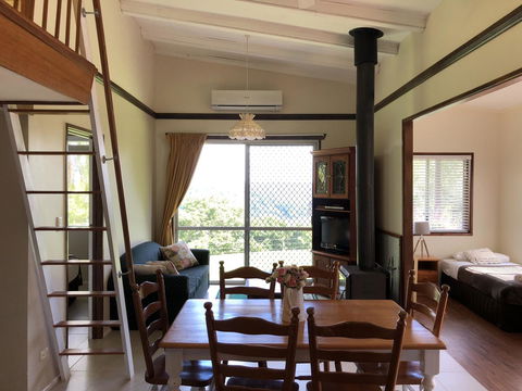 Montville Holiday Apartments - Hotel Accommodation 12