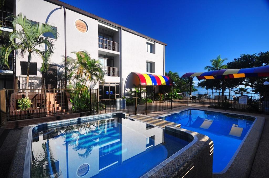 Townsville Mc ACT Hotel Accommodation