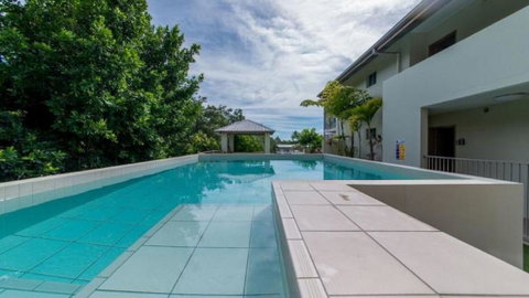 Watersons At Airlie Central Apartments - Hotel Accommodation 0