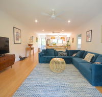 Wayfarer Apartment in the Heart of Port Douglas - Hotel Accommodation